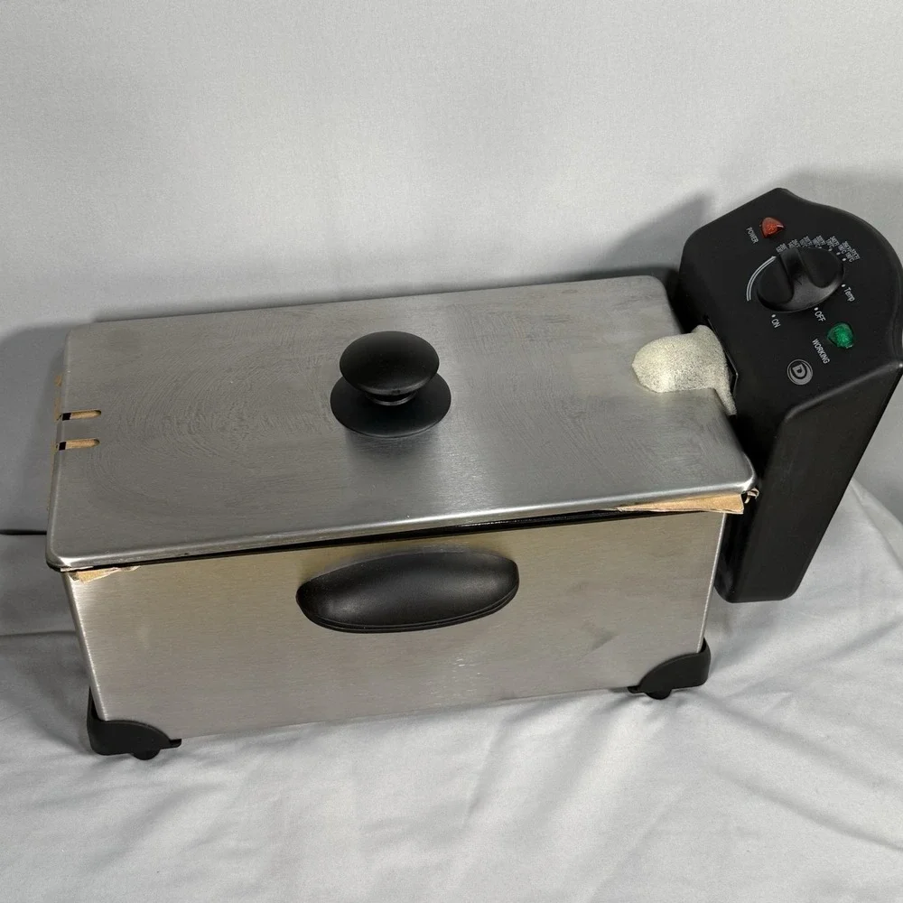 Durabrand Stainless Steel Deep Fryer‎ 2.5 Liter Basket Reservoir NIB Never used